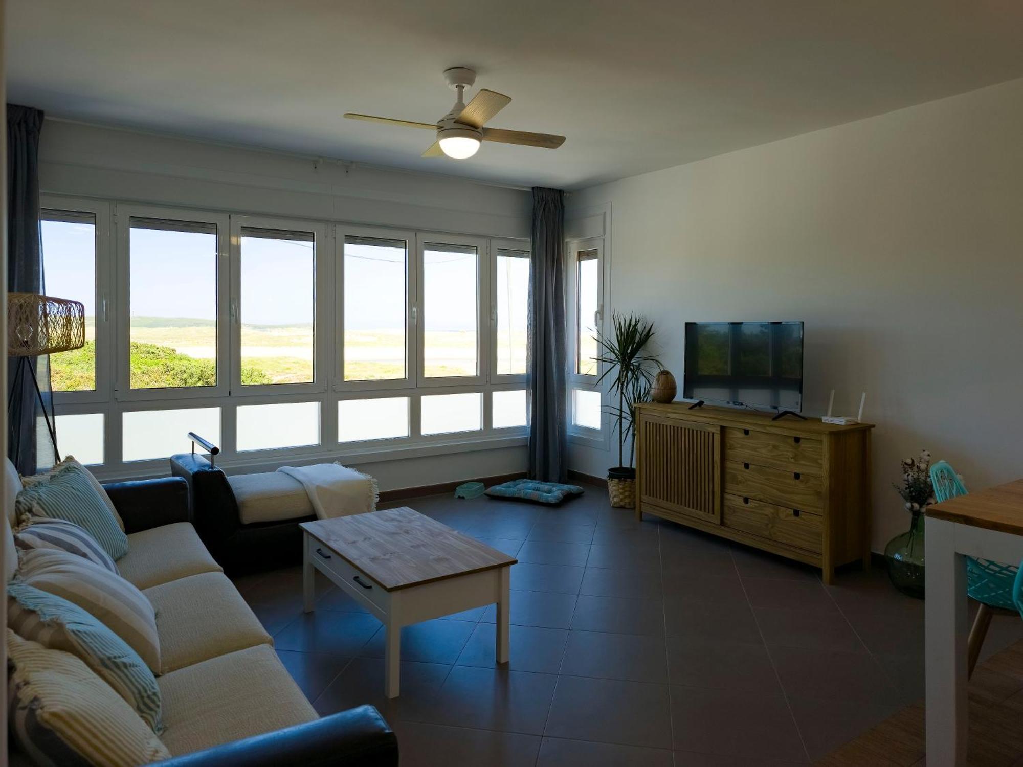 Apartamento O Lago Valdoviño Eksteriør bilde